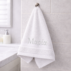 Πετσέτα χεριών με κεντημένο το όνομά σου